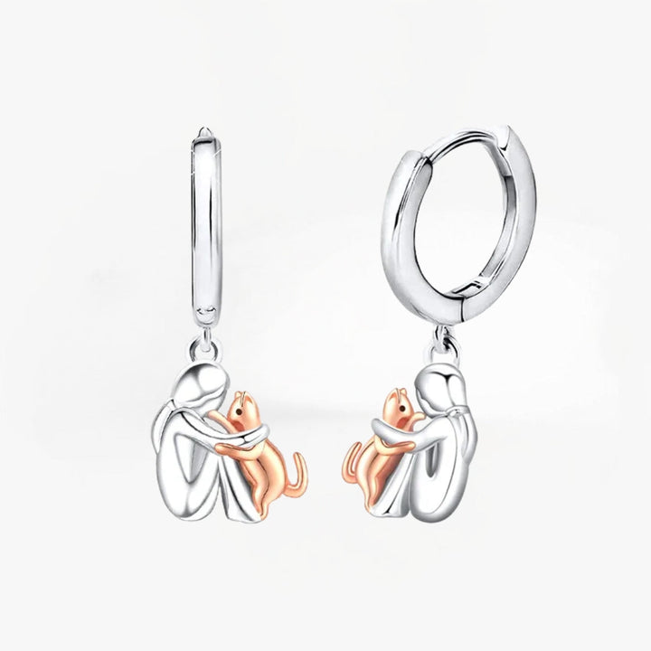 SofiaMei | Cat Embrace Earring (Round Closure)
